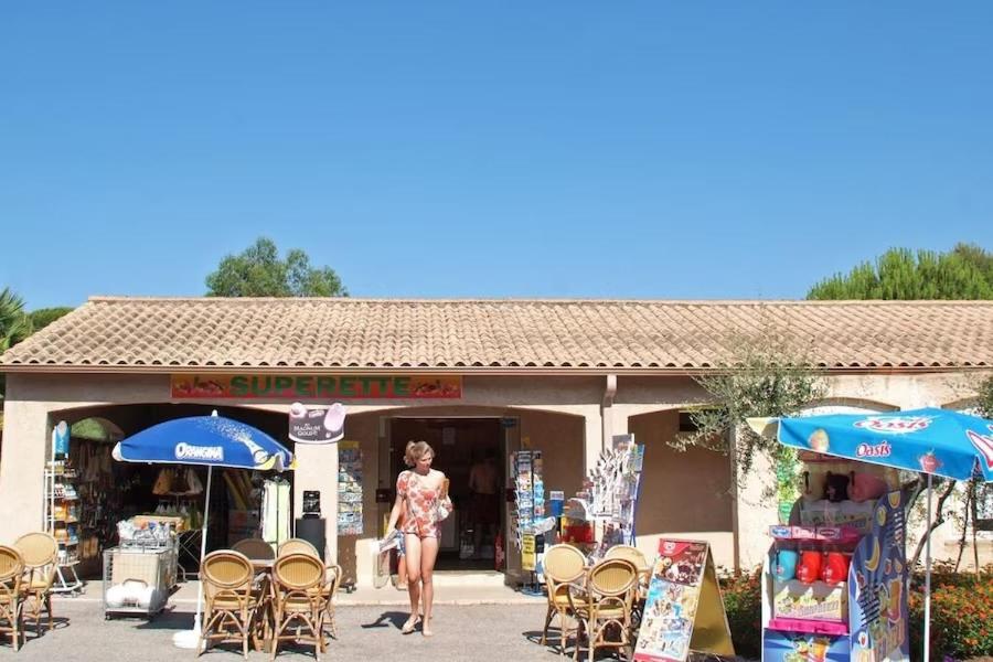 Mobile Home 6-Pers Camping Lei Suves-Cotes D'Azur-Including Airco Roquebrune-sur Argens Ngoại thất bức ảnh